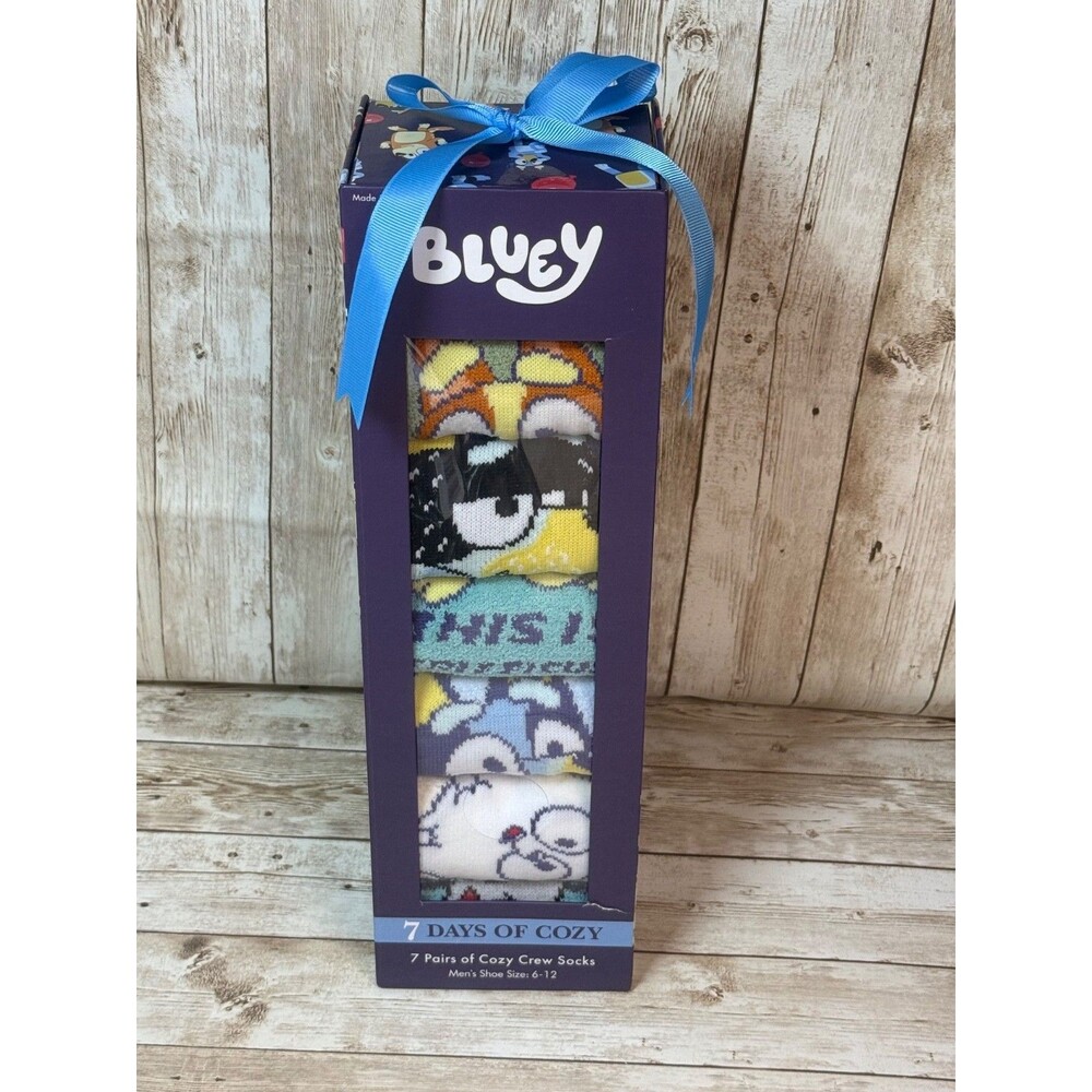 NIB Bluey 7 Days of Cozy Crew Socks Men's Shoe Size 6-12 7 Pr Gift